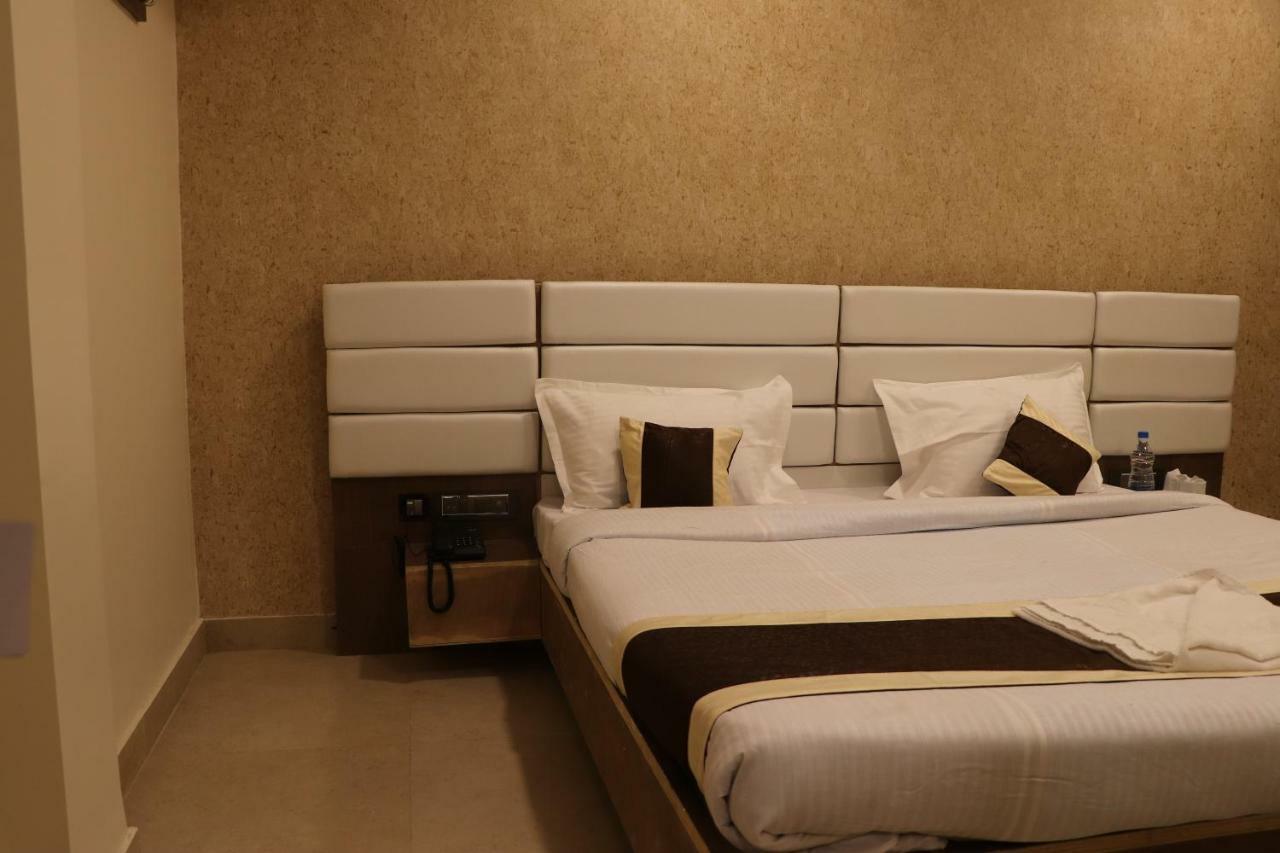 Ganesh Bhavan By Vinayak Hotels Brahmapur Luaran gambar