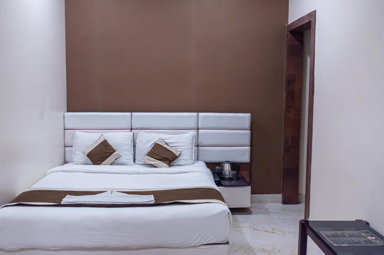 Ganesh Bhavan By Vinayak Hotels Brahmapur Luaran gambar